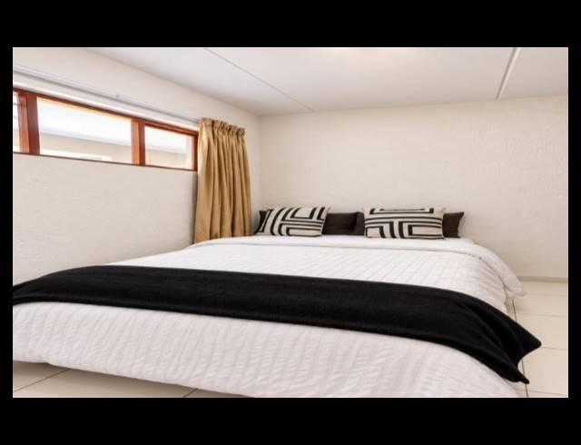 2 BEDROOM APARTMENT FOR SALE IN PAULSHOF